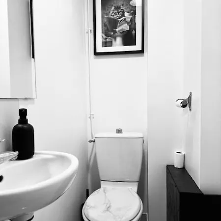 Place In דירה פריז