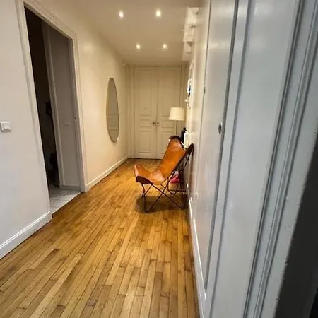 Place In Apartman