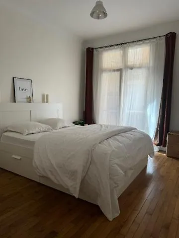 Apartment Place In *